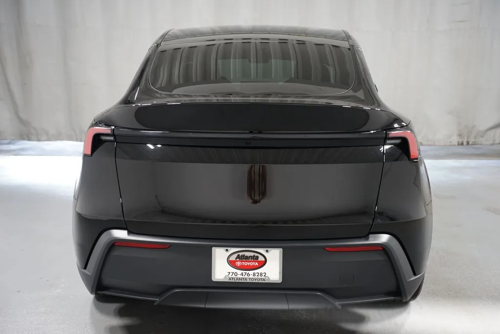 2026 Tesla Model Y Standard Range thumbnail 7