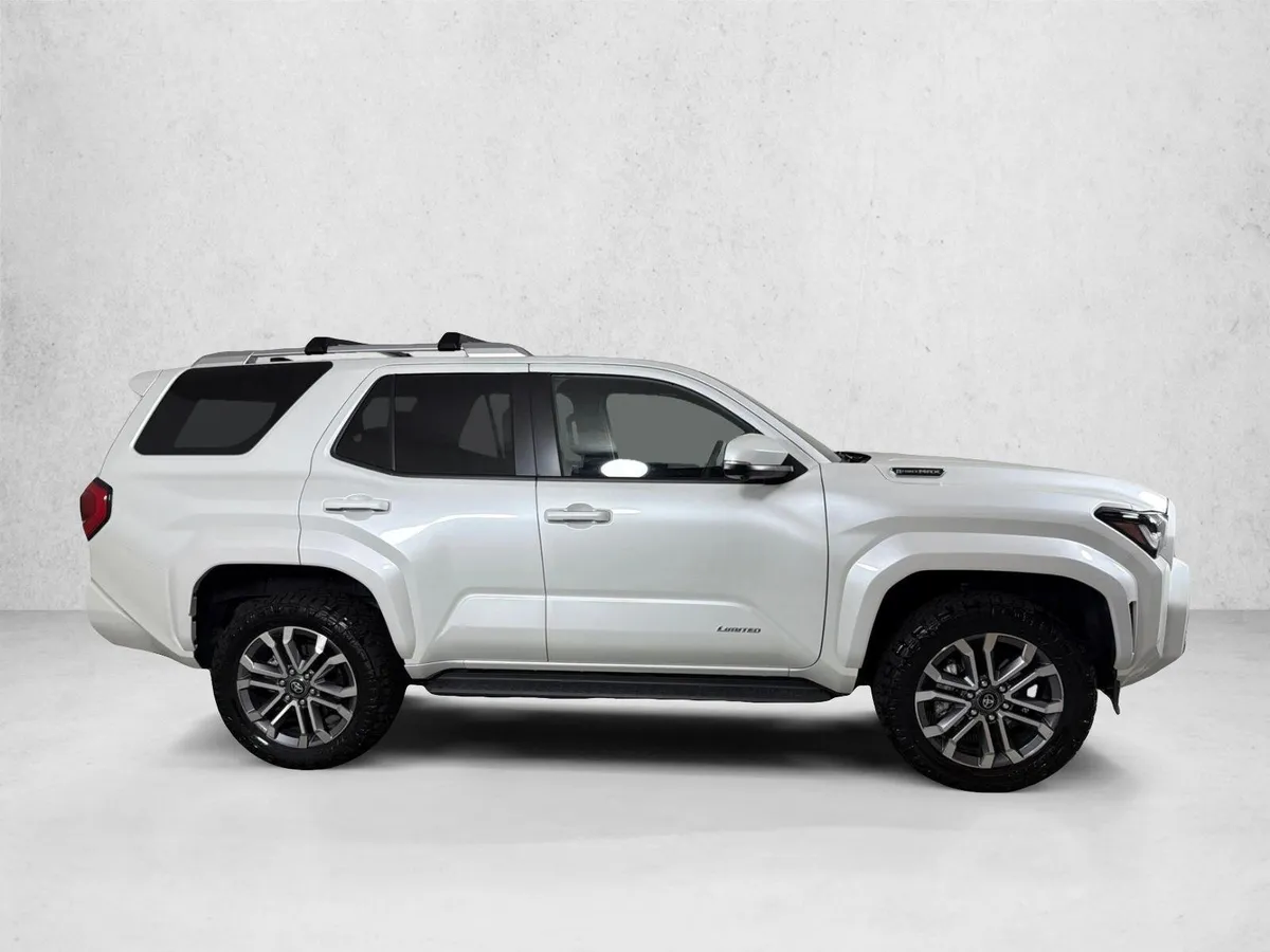 2026 Toyota 4Runner Hybrid Limited thumbnail 4