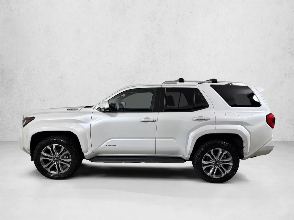 2026 Toyota 4Runner Hybrid Limited thumbnail 8