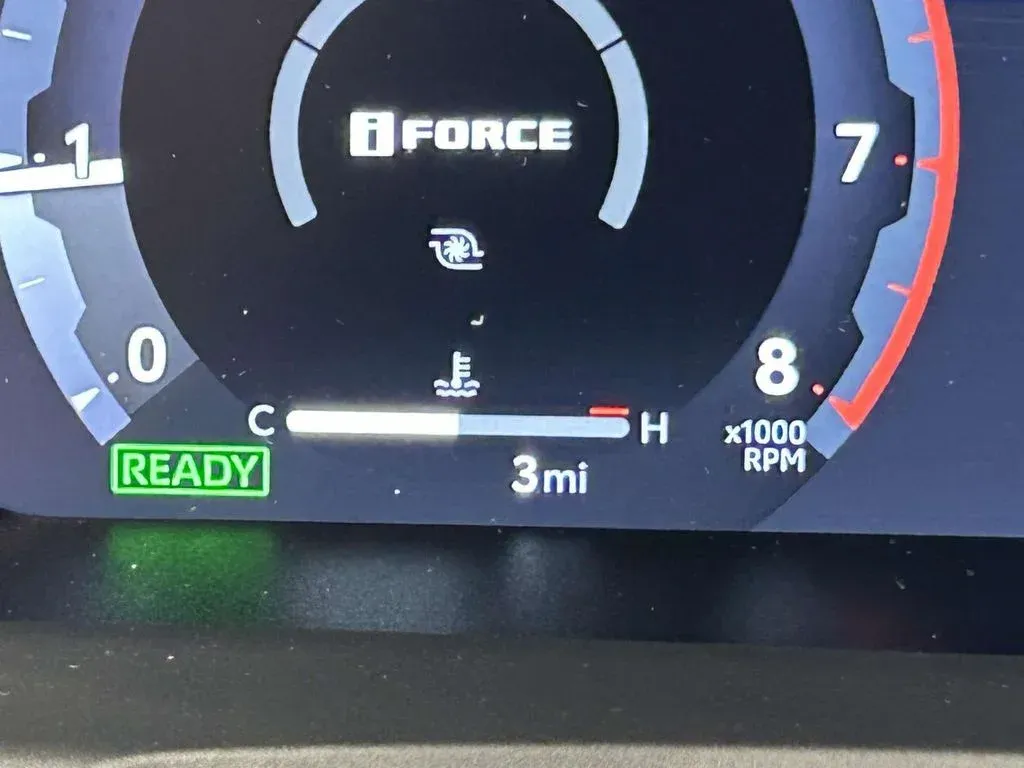 2026 Toyota 4Runner i-FORCE MAX Hybrid Limited thumbnail 32