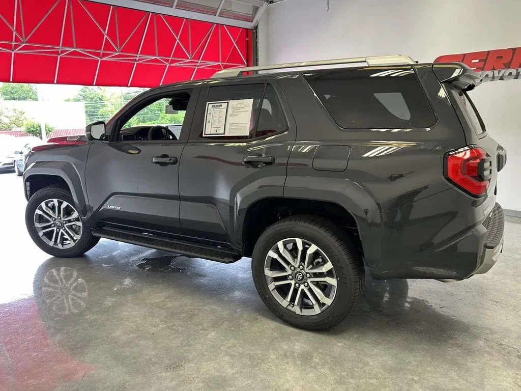 2026 Toyota 4Runner i-FORCE MAX Hybrid Limited thumbnail 6