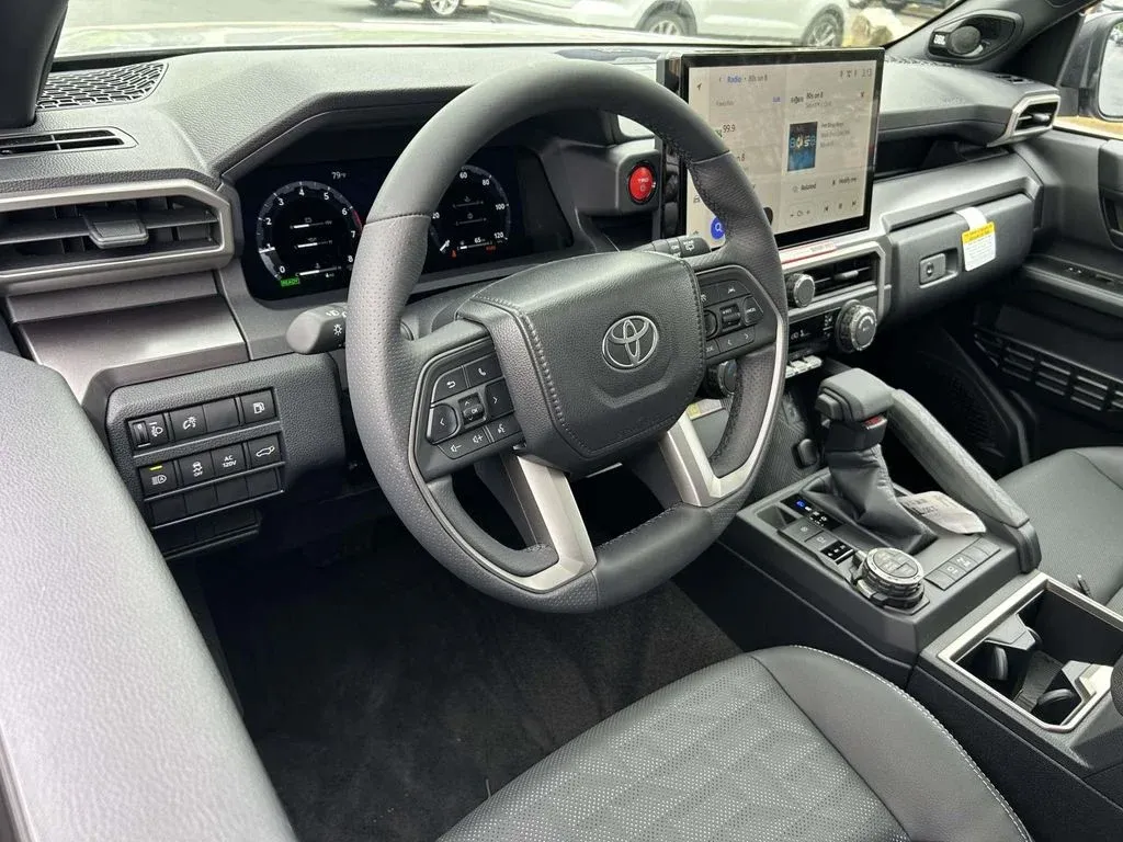 2026 Toyota 4Runner i-FORCE MAX Hybrid TRD Off Road Premium thumbnail 16
