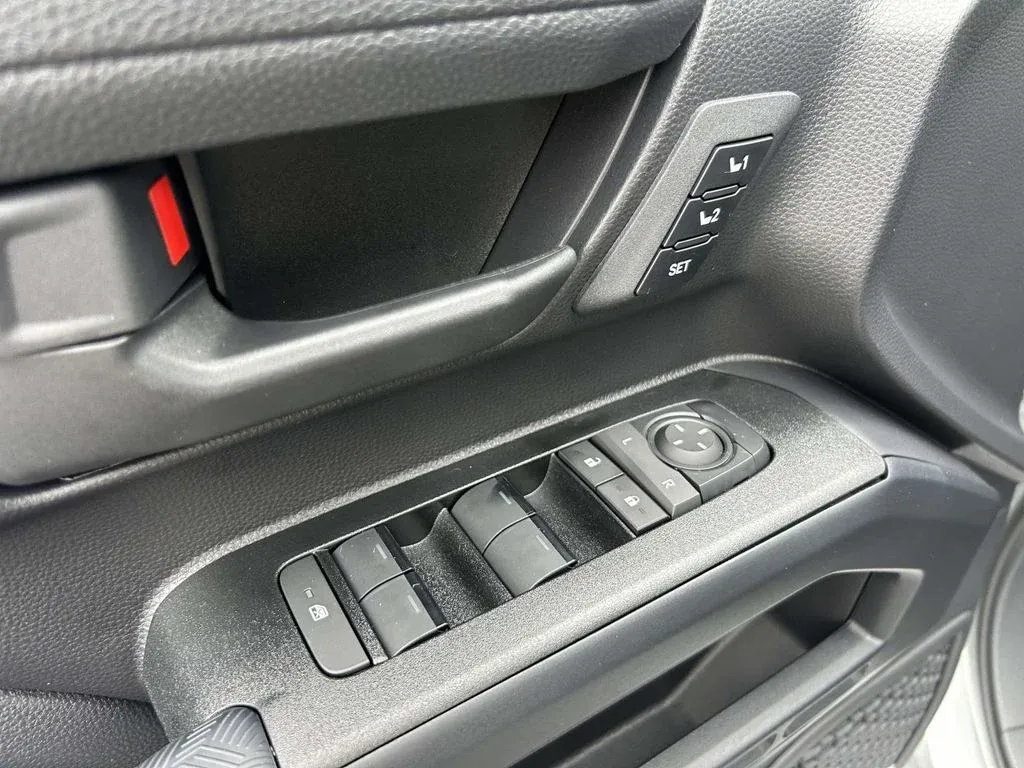 2026 Toyota 4Runner i-FORCE MAX Hybrid TRD Off Road Premium thumbnail 21