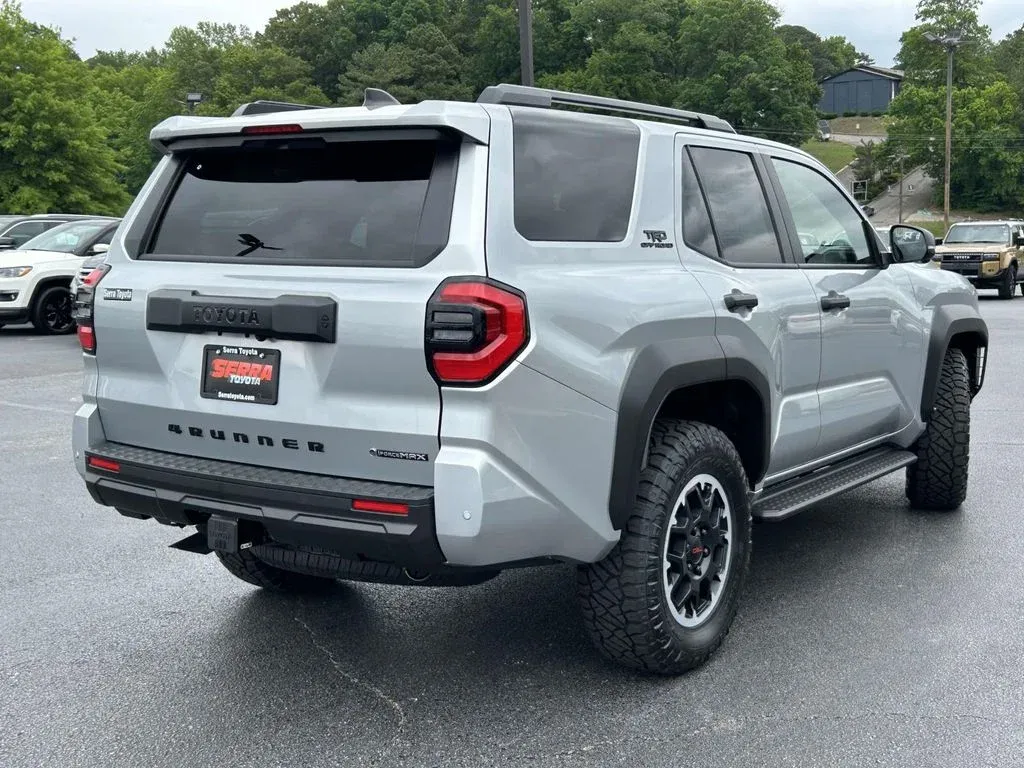 2026 Toyota 4Runner i-FORCE MAX Hybrid TRD Off Road Premium thumbnail 3