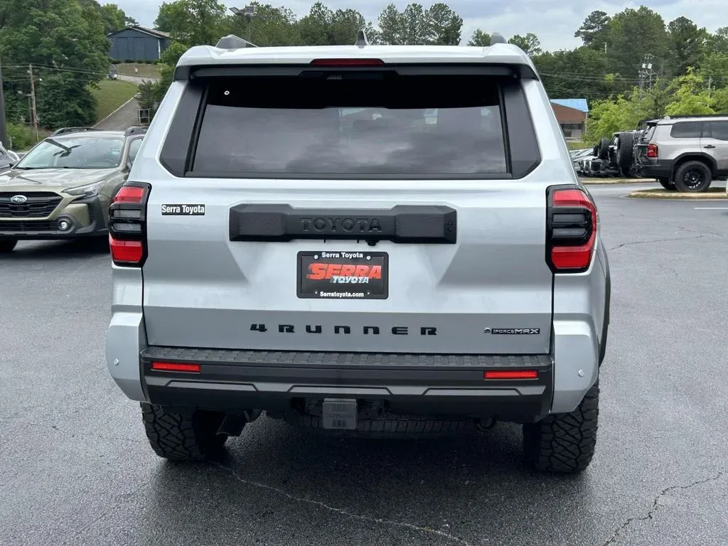 2026 Toyota 4Runner i-FORCE MAX Hybrid TRD Off Road Premium thumbnail 4