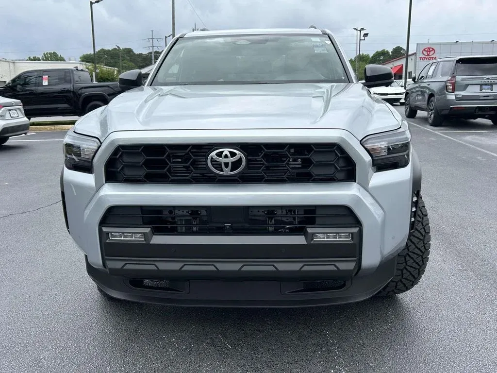 2026 Toyota 4Runner i-FORCE MAX Hybrid TRD Off Road Premium thumbnail 8