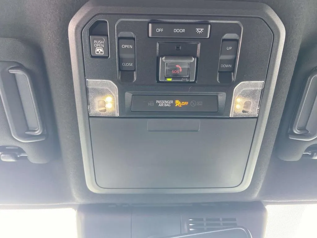 2026 Toyota 4Runner Limited thumbnail 29