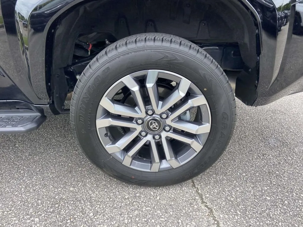 2026 Toyota 4Runner Limited thumbnail 8