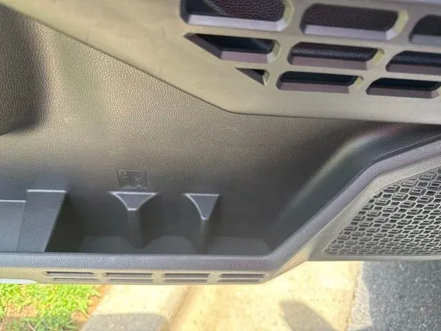 2026 Toyota 4Runner SR5 thumbnail 24