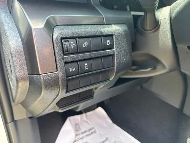 2026 Toyota 4Runner SR5 thumbnail 29