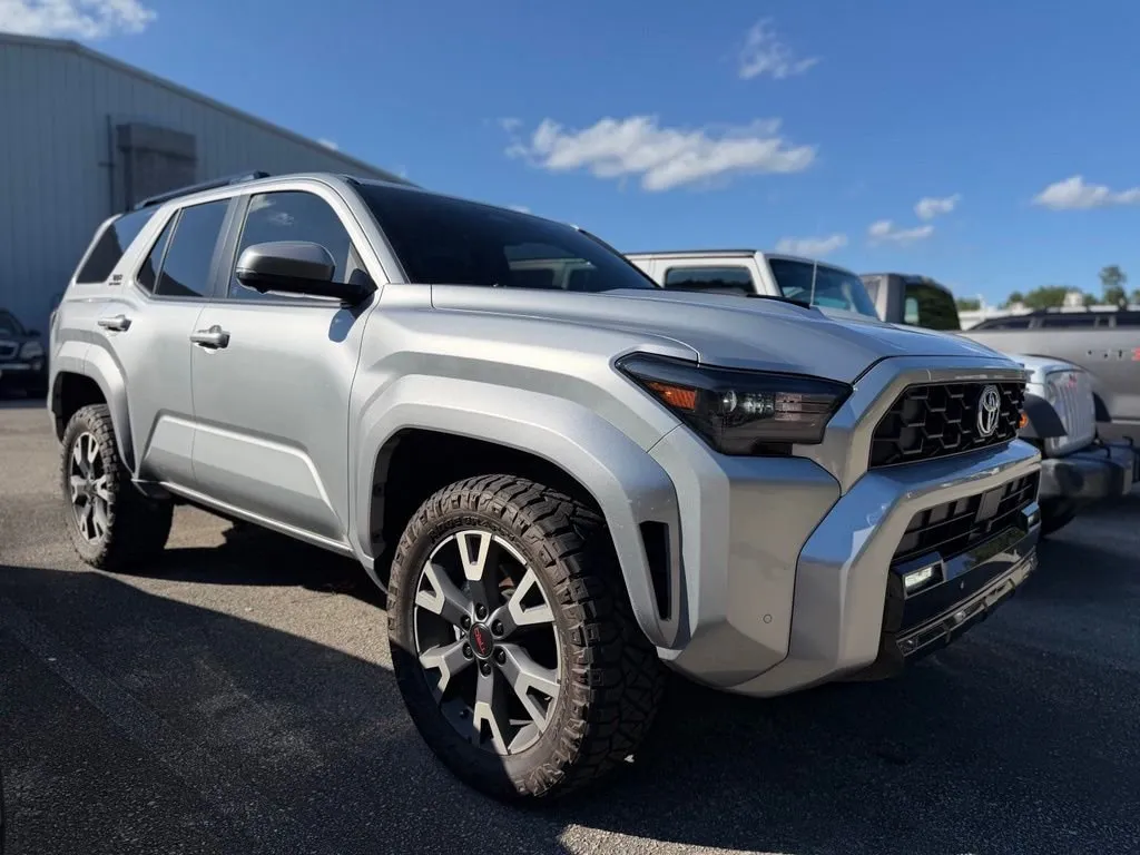 2026 Toyota 4Runner TRD Sport Premium thumbnail 4