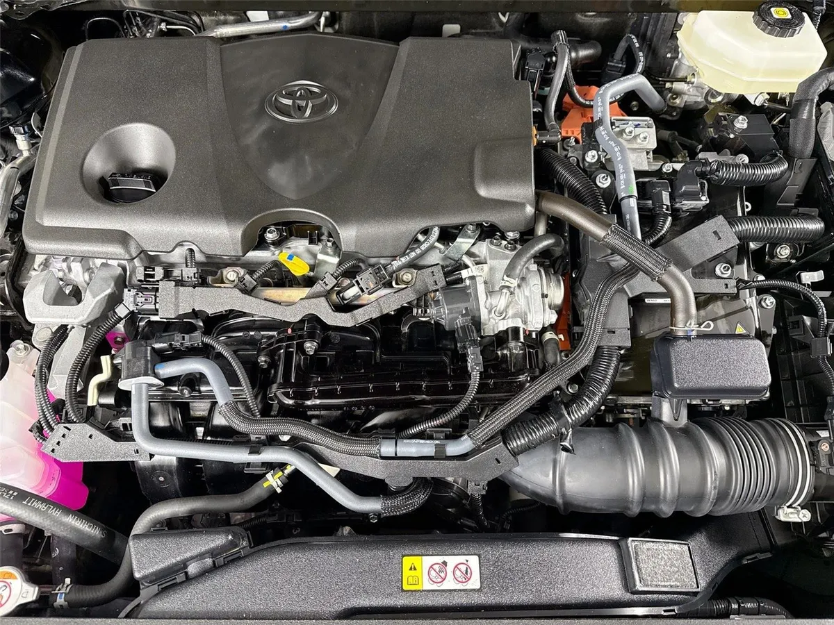 2026 Toyota Camry LE thumbnail 42