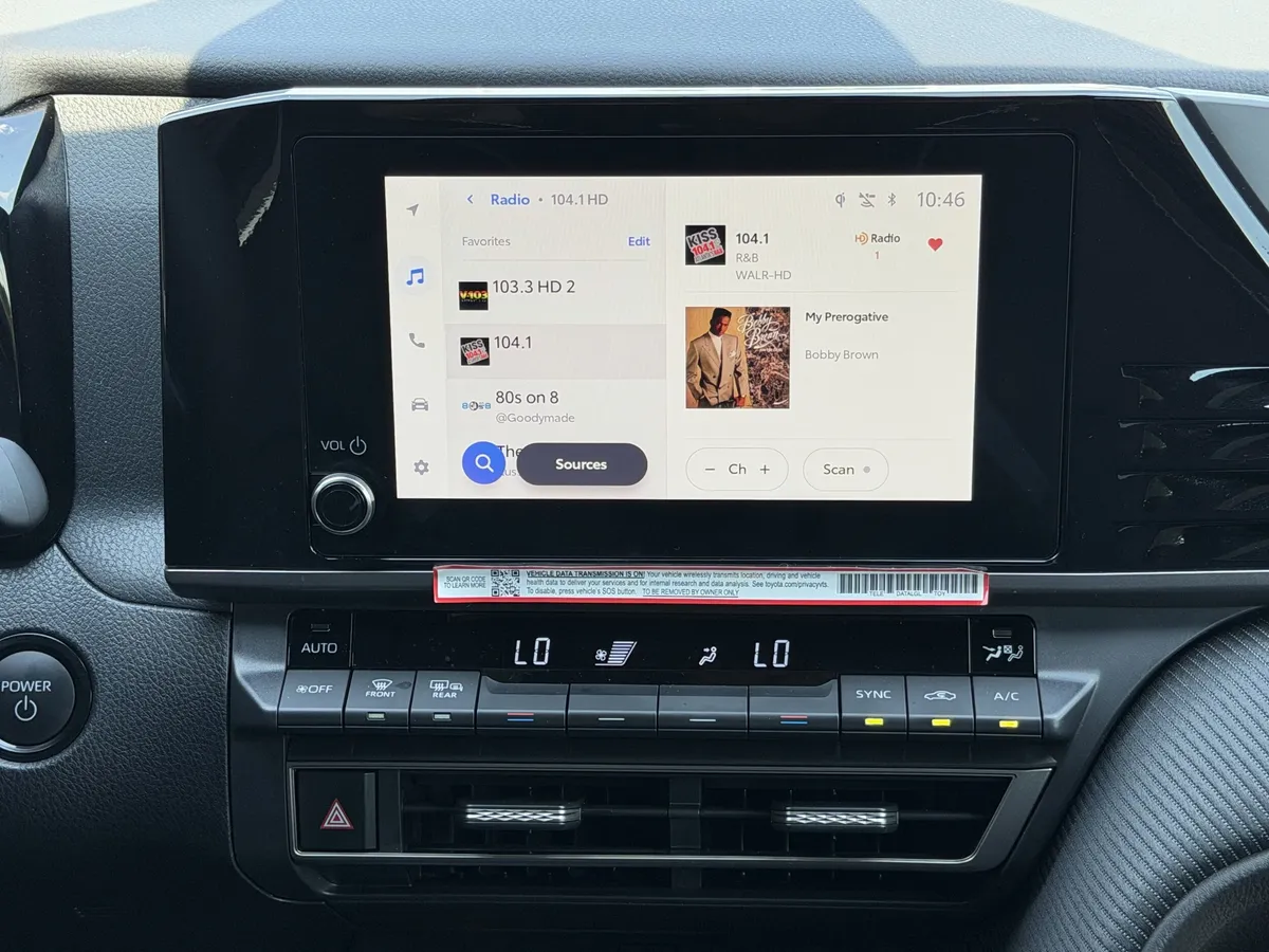 2026 Toyota Camry LE thumbnail 7