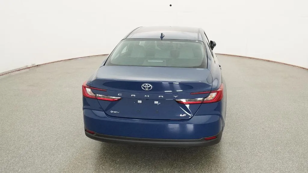 2026 TOYOTA CAMRY thumbnail 18