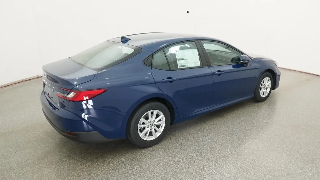 2026 TOYOTA CAMRY thumbnail 21