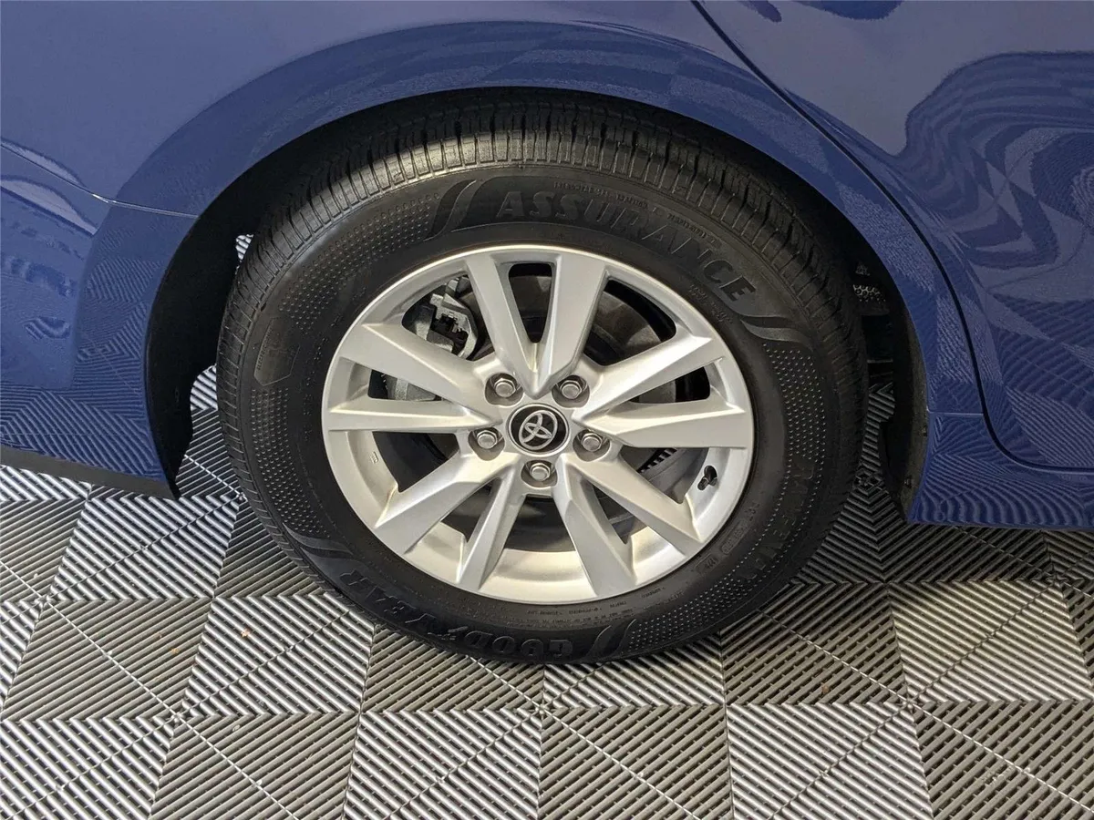 2026 TOYOTA CAMRY thumbnail 51