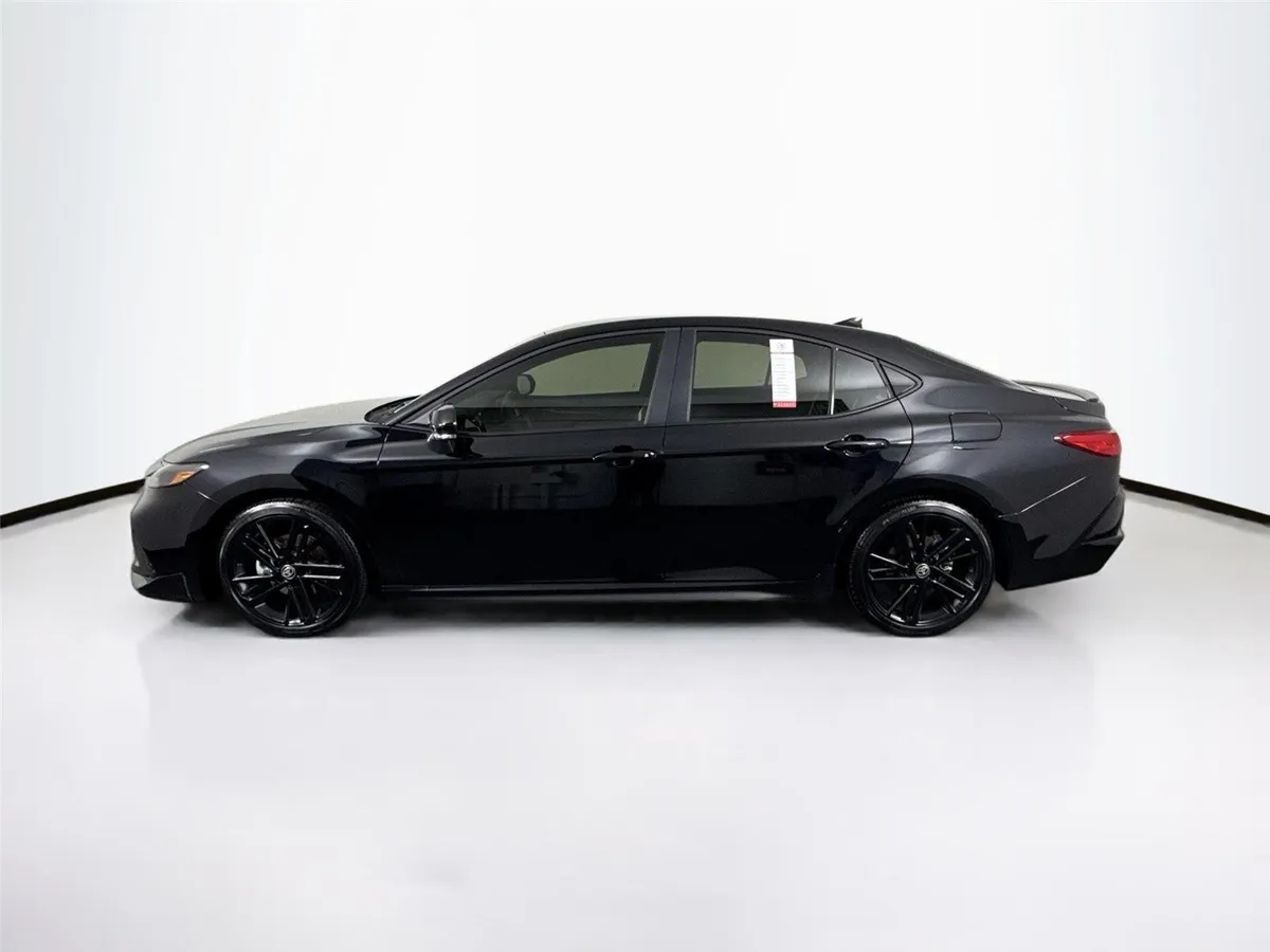 2026 Toyota Camry Nightshade thumbnail 12