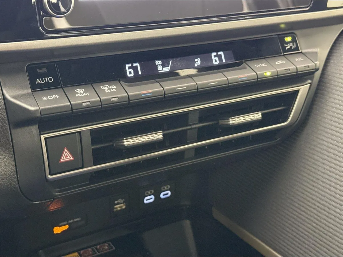 2026 Toyota Camry Nightshade thumbnail 23