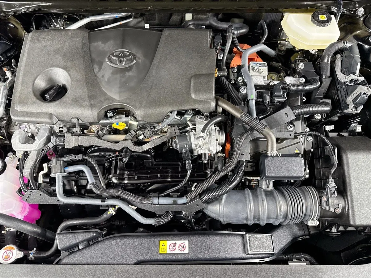 2026 Toyota Camry Nightshade thumbnail 40