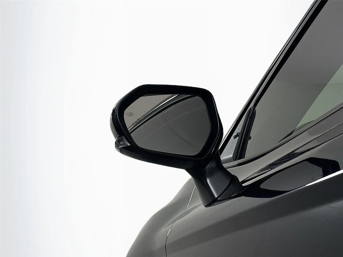 2026 Toyota Camry Nightshade thumbnail 5
