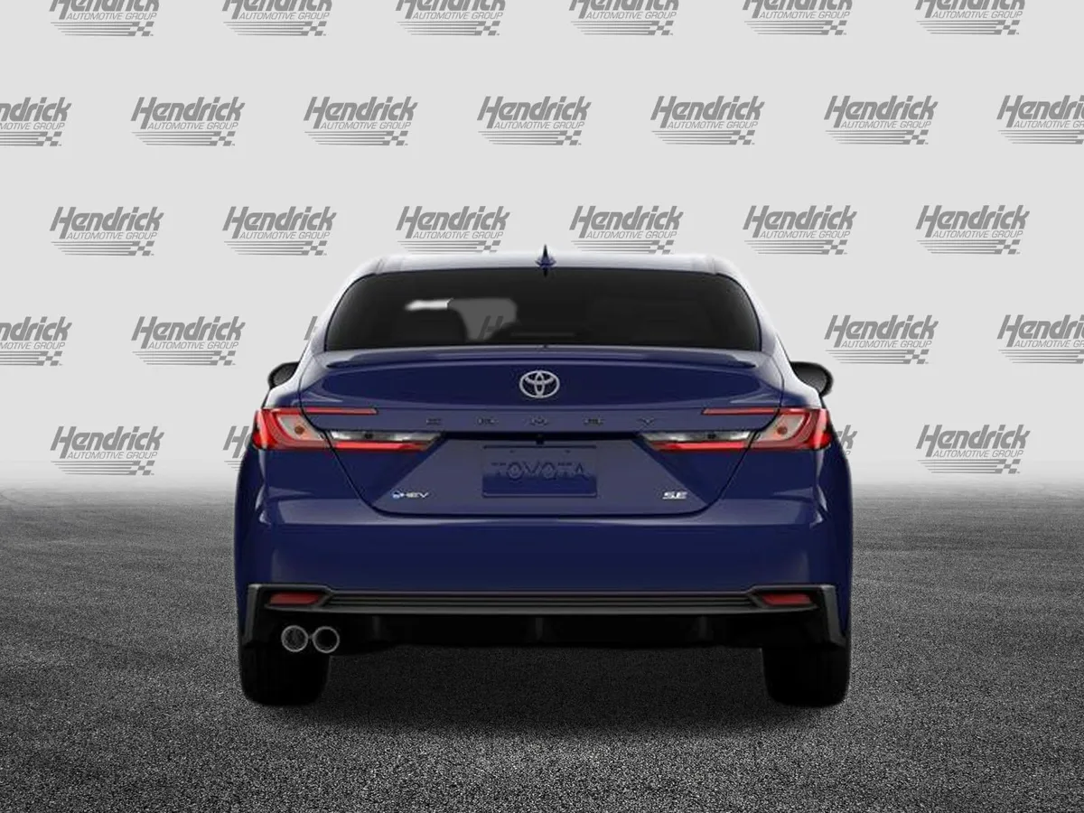 2026 Toyota Camry SE thumbnail 31