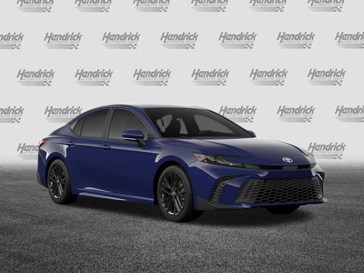 2026 Toyota Camry SE thumbnail 38