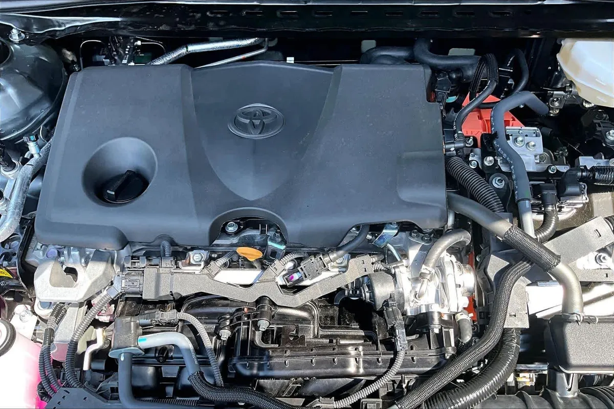 2026 Toyota Camry SE thumbnail 33