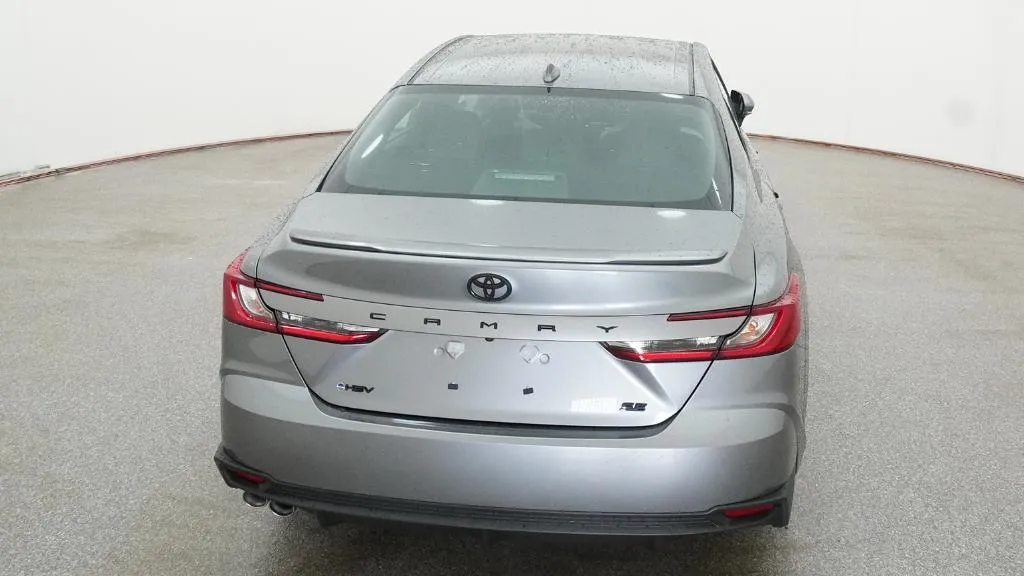 2026 Toyota Camry SE thumbnail 40