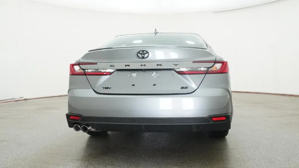 2026 Toyota Camry SE thumbnail 43