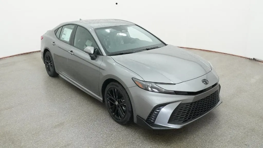 2026 Toyota Camry SE thumbnail 44
