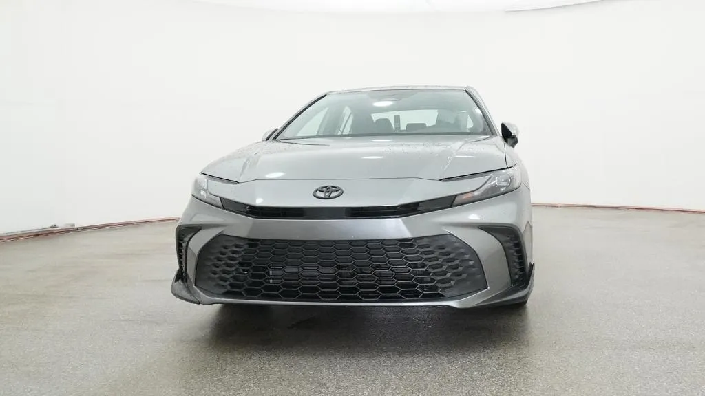 2026 Toyota Camry SE thumbnail 46
