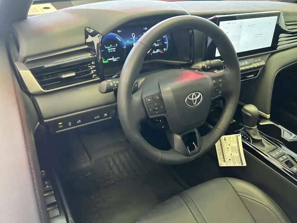 2026 Toyota Camry XSE thumbnail 12