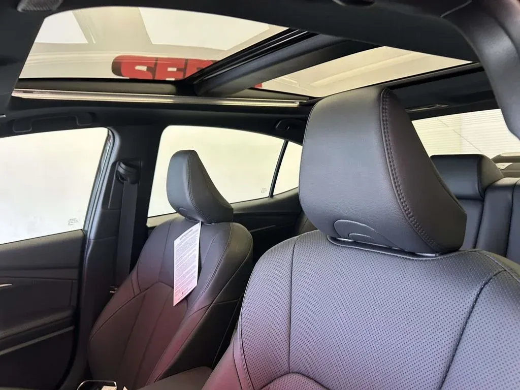 2026 Toyota Camry XSE thumbnail 13