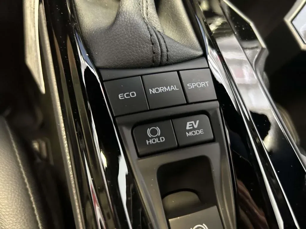 2026 Toyota Camry XSE thumbnail 22
