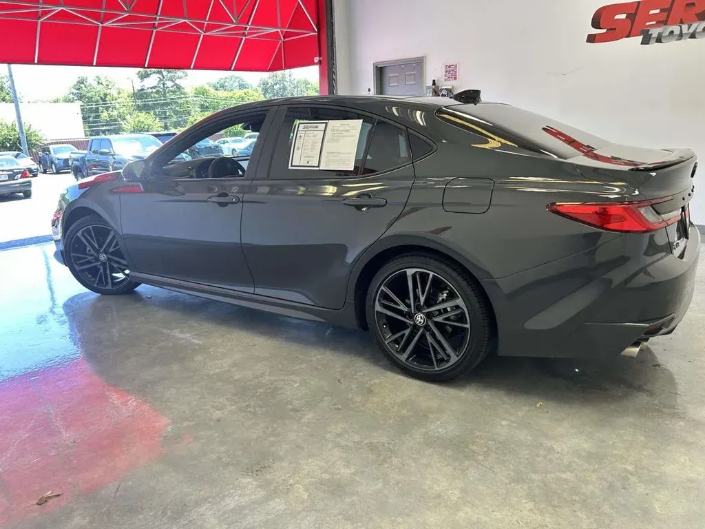 2026 Toyota Camry XSE thumbnail 6