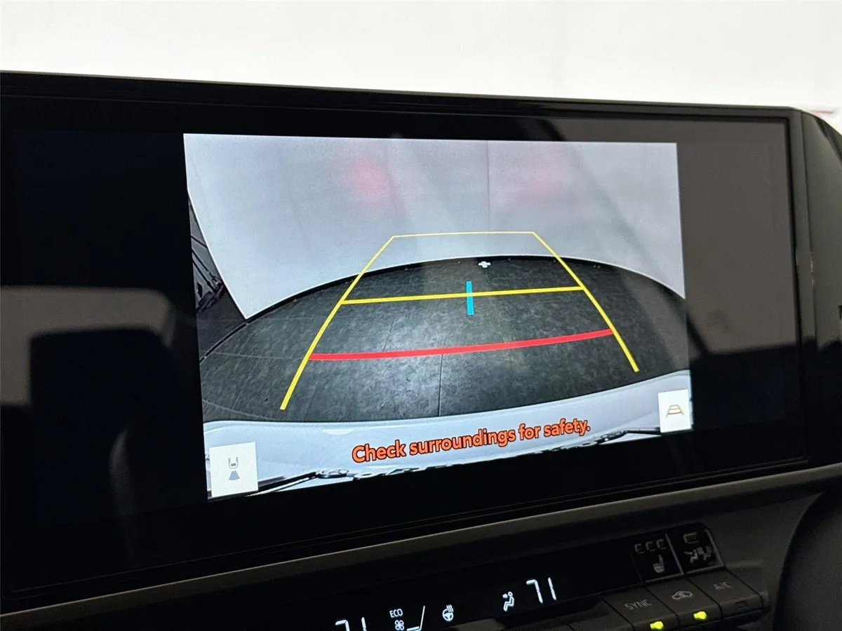 2026 Toyota Camry XSE thumbnail 25