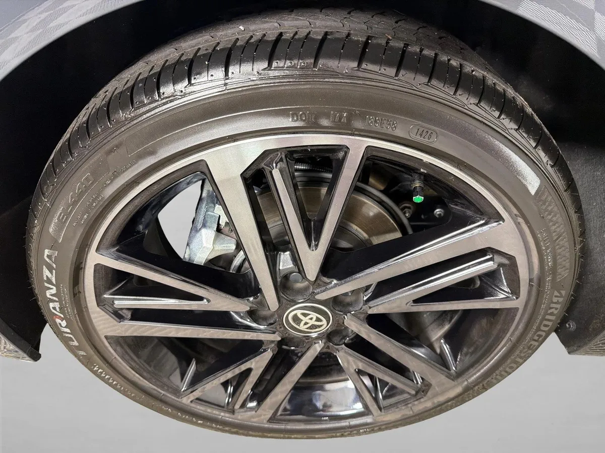 2026 Toyota Camry XSE thumbnail 18