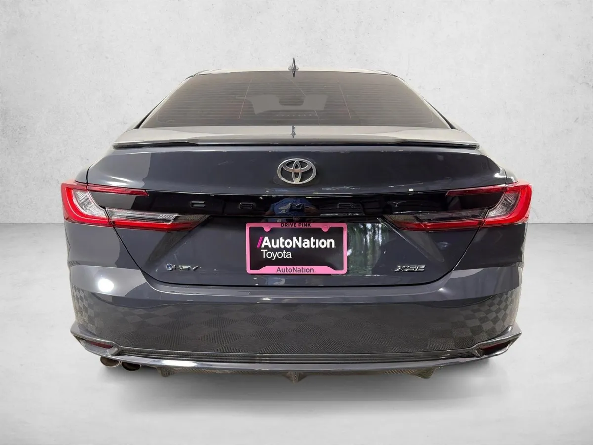 2026 Toyota Camry XSE thumbnail 5