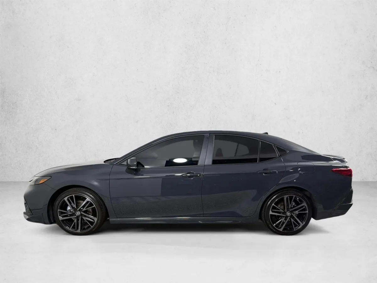 2026 Toyota Camry XSE thumbnail 7