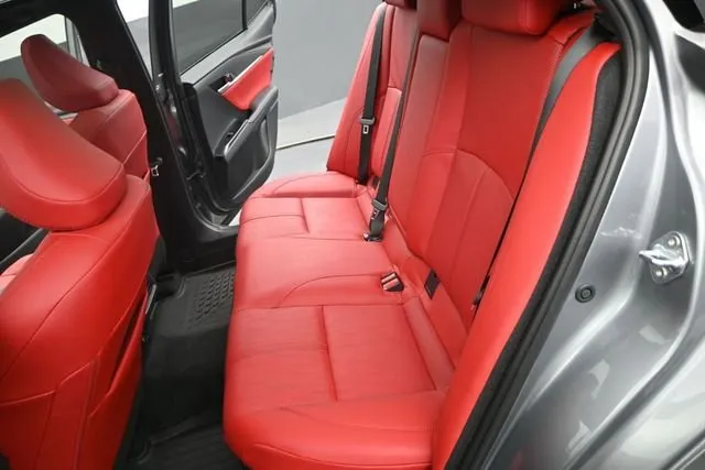 2026 Toyota Camry XSE thumbnail 13