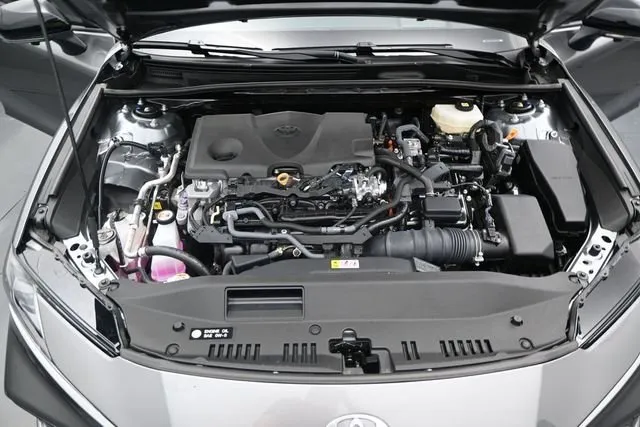 2026 Toyota Camry XSE thumbnail 18
