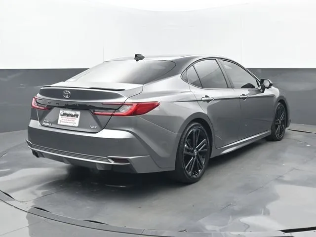 2026 Toyota Camry XSE thumbnail 21