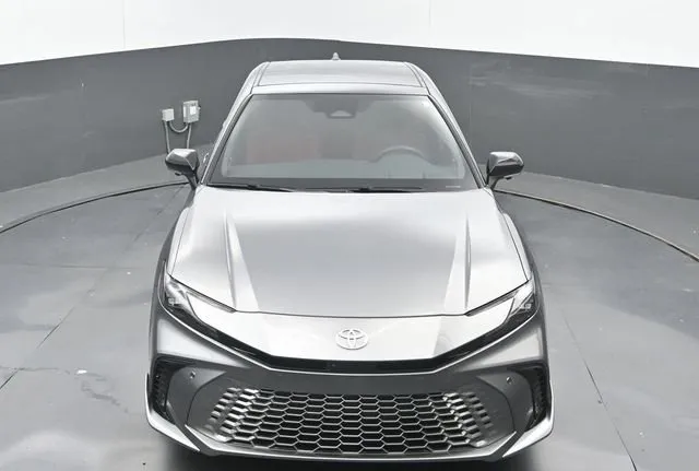 2026 Toyota Camry XSE thumbnail 29