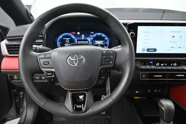 2026 Toyota Camry XSE thumbnail 6