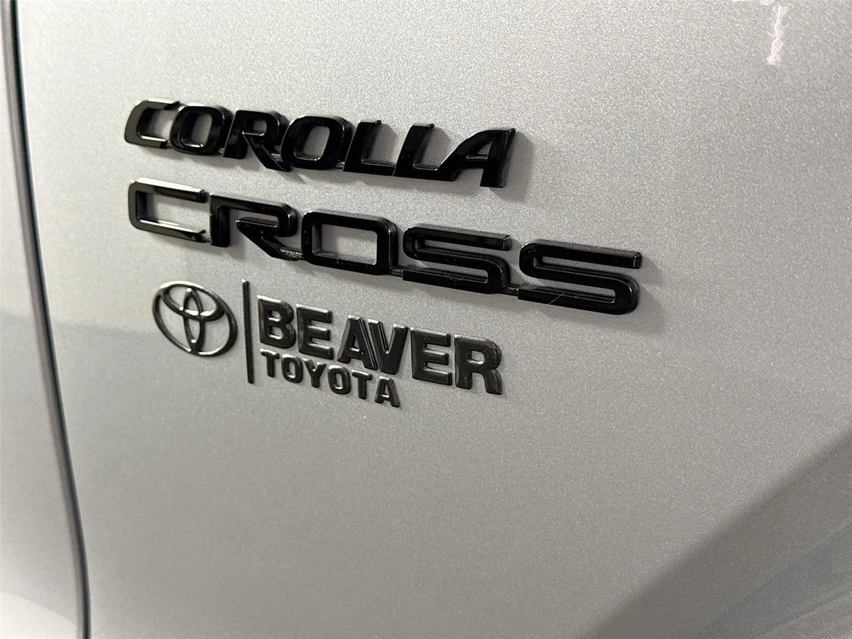 2026 Toyota Corolla Cross Hybrid S thumbnail 14