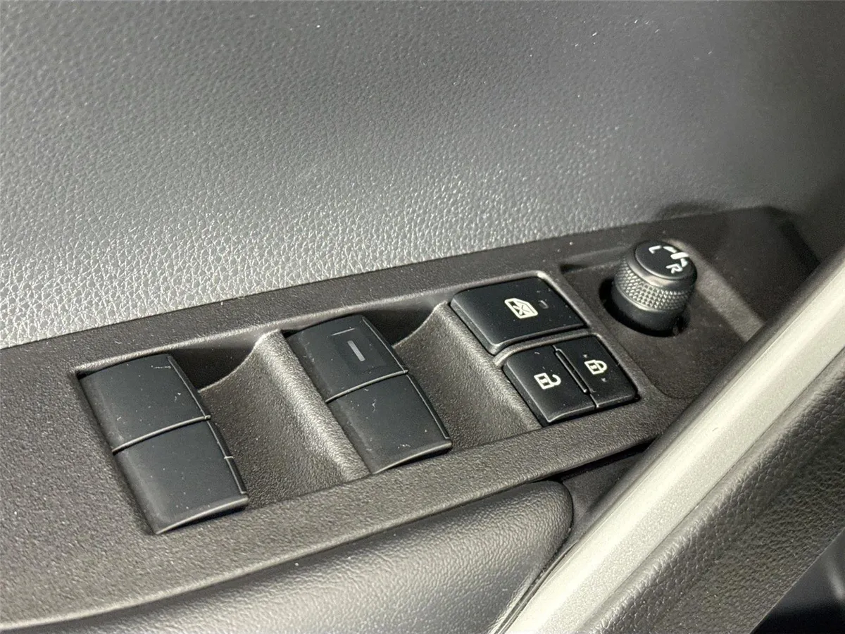 2026 Toyota Corolla Cross Hybrid S thumbnail 26