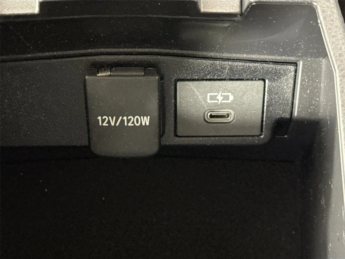 2026 Toyota Corolla Cross Hybrid S thumbnail 32