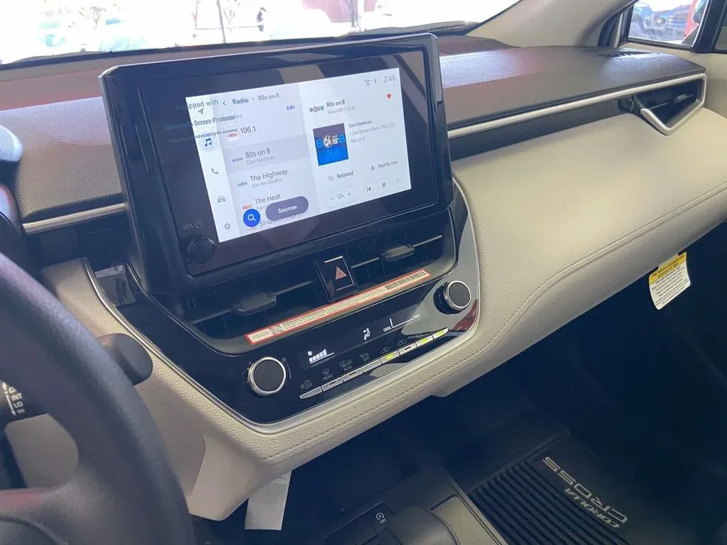 2026 Toyota Corolla Cross L thumbnail 22