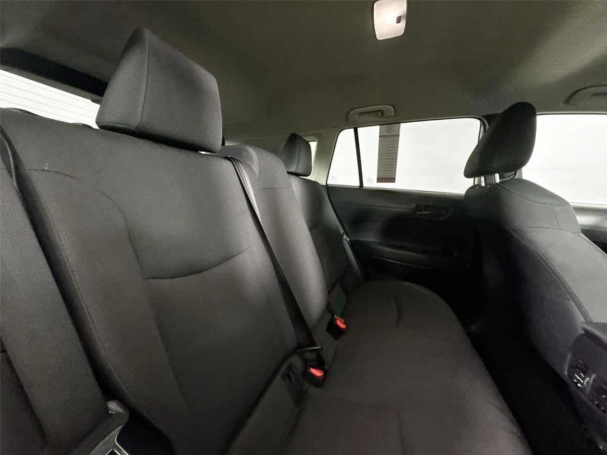 2026 Toyota Corolla Cross LE thumbnail 37