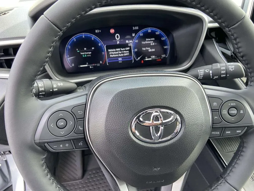 2026 Toyota Corolla Cross XLE thumbnail 20
